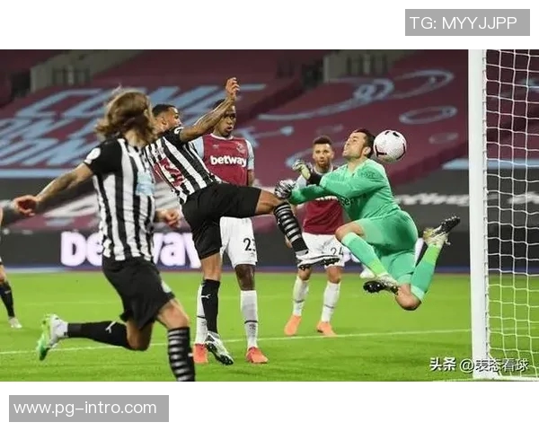 欧冠激战尤文图斯与曼城战平红牌事件引发全场热议与争议