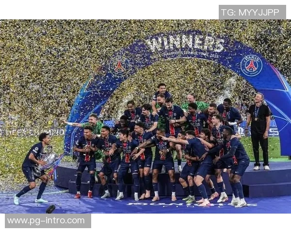 世界杯惊现冷门巴黎圣日耳曼凭乌龙球绝杀阿森纳全场沸腾